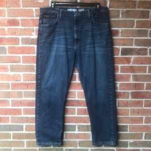 EUC Wrangler Jeans with Distressed Cuffs 40x30